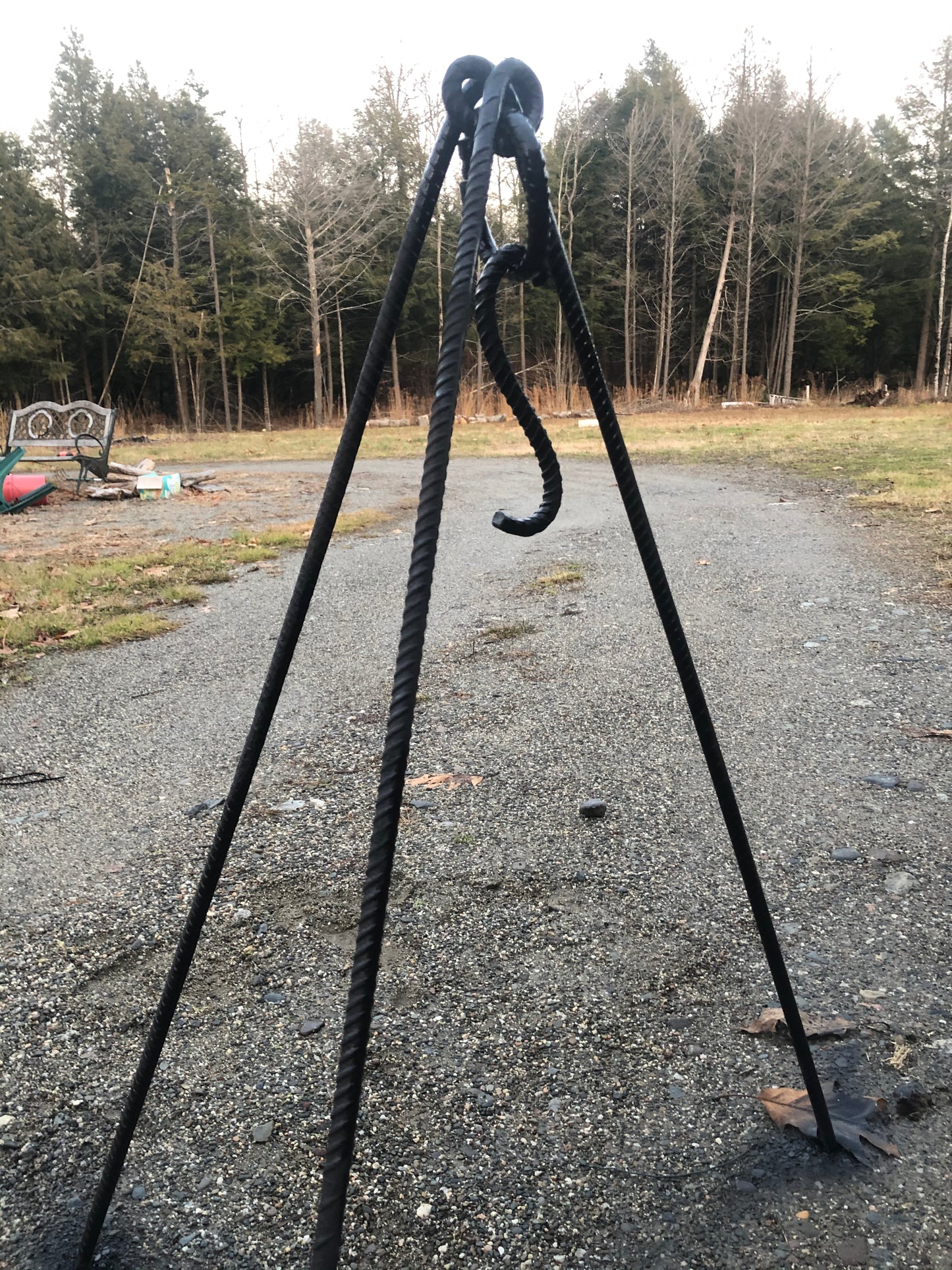 Rebar Cooking tripod