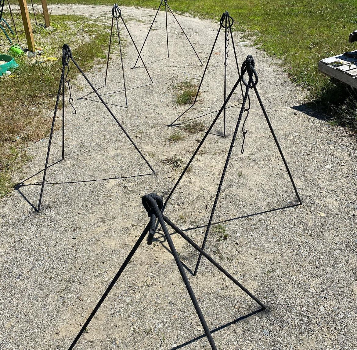 Rebar Cooking tripod